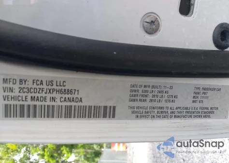 2023 Dodge Challenger R/T Scat Pack Widebody z USA, uszkodzony, nr VIN 2C3CDZFJXPH688671